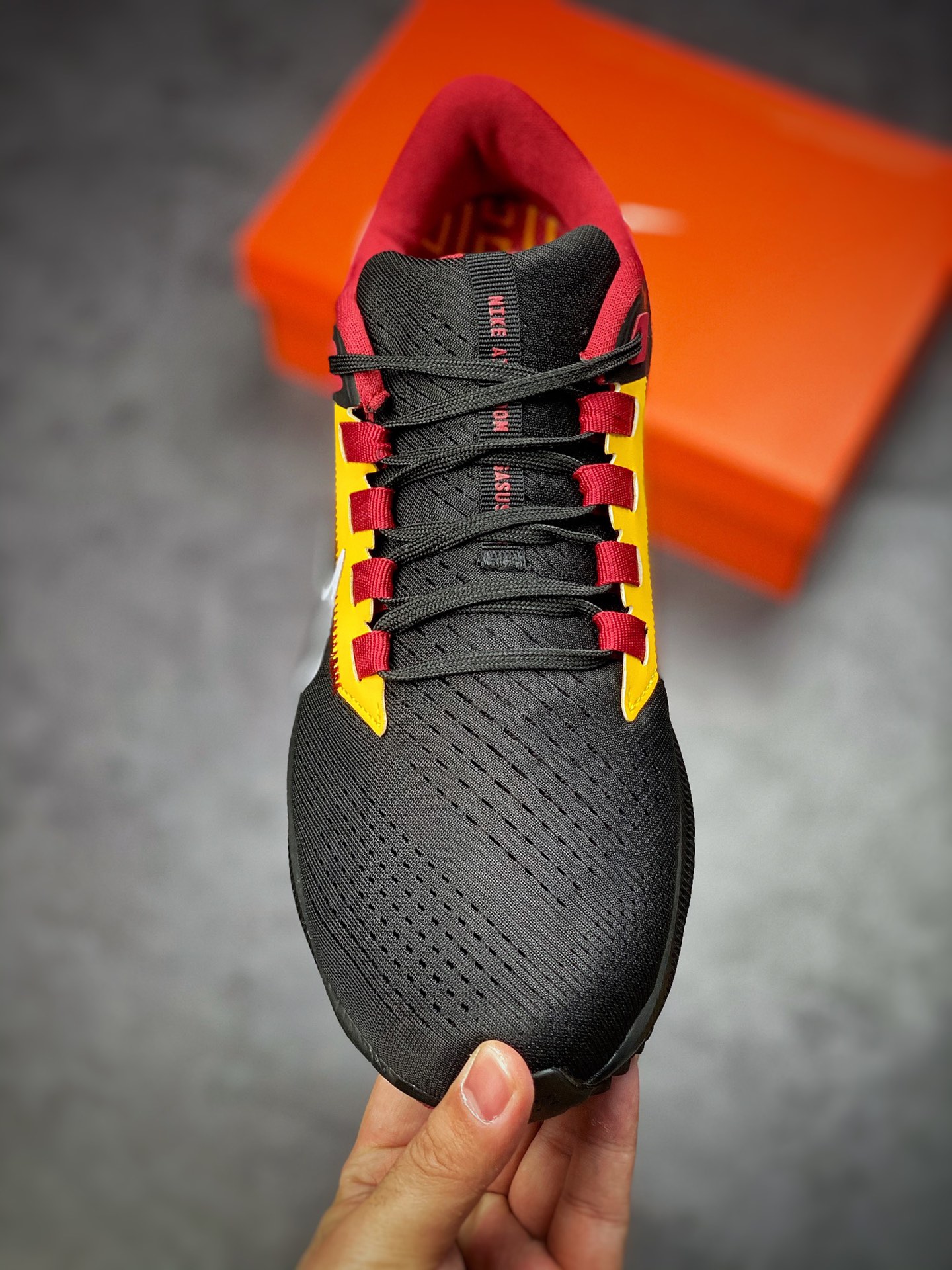 170 耐克Nike Zoom Pegasus 38代 飞马涡轮增压马拉松慢跑鞋 DJ0861-001