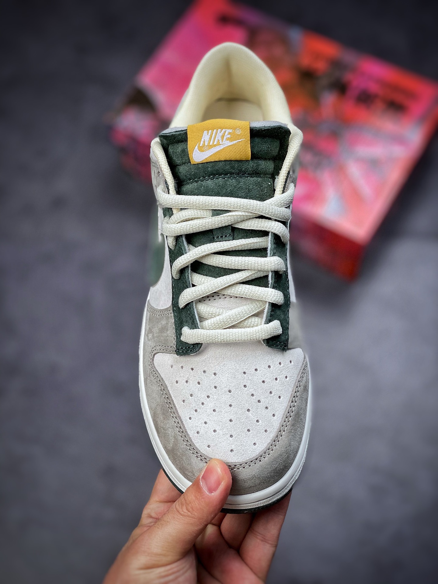 200  Otomo Katsuhiro x Nike SB Dunk Low ”Steamboy OST” 大友克洋联名 LF0039-002