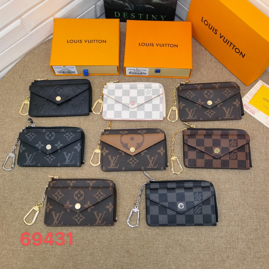 Luxury leather card holder