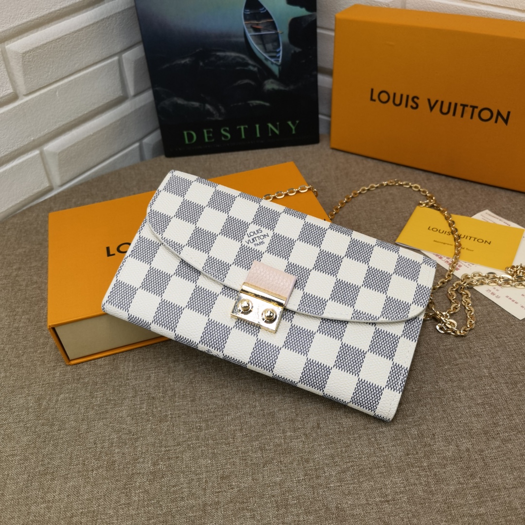 Damier Canvas Wallet - With Removable Chain