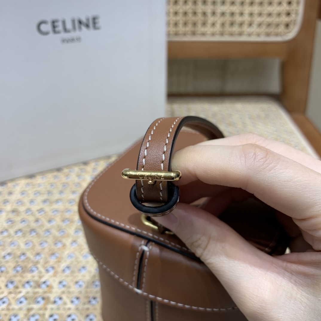 CELINE SMALL BOX CUIR TRIOMPHE 11CM BAG 199263焦糖色