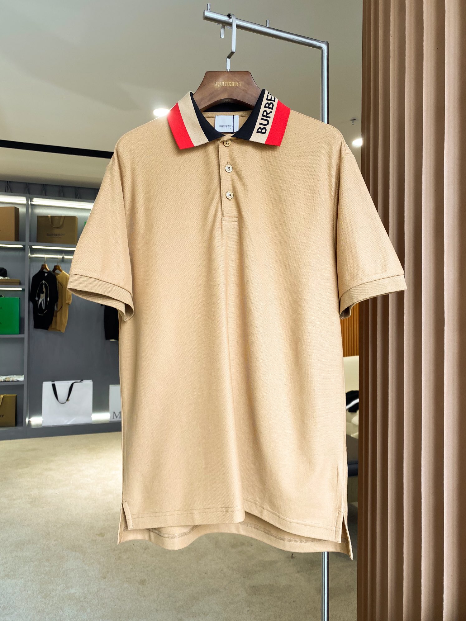 Burberry BBR 巴宝莉 徽标装饰珠地网眼布棉质 短袖Polo 衫
