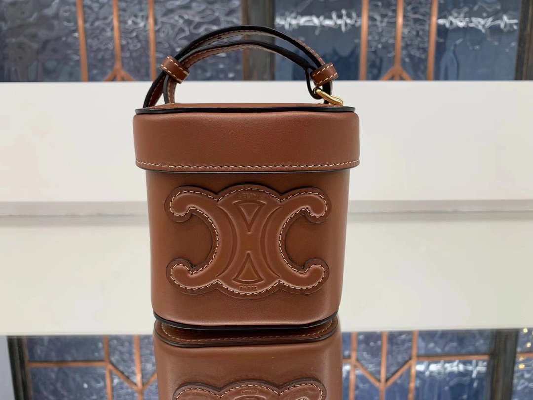CELINE SMALL BOX CUIR TRIOMPHE 11CM BAG 199263焦糖色