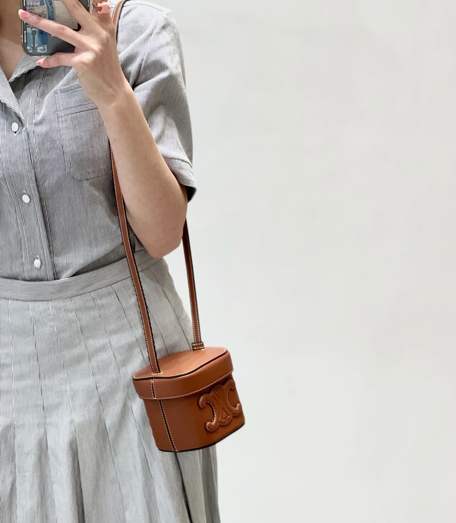 CELINE SMALL BOX CUIR TRIOMPHE 11CM BAG 199263焦糖色