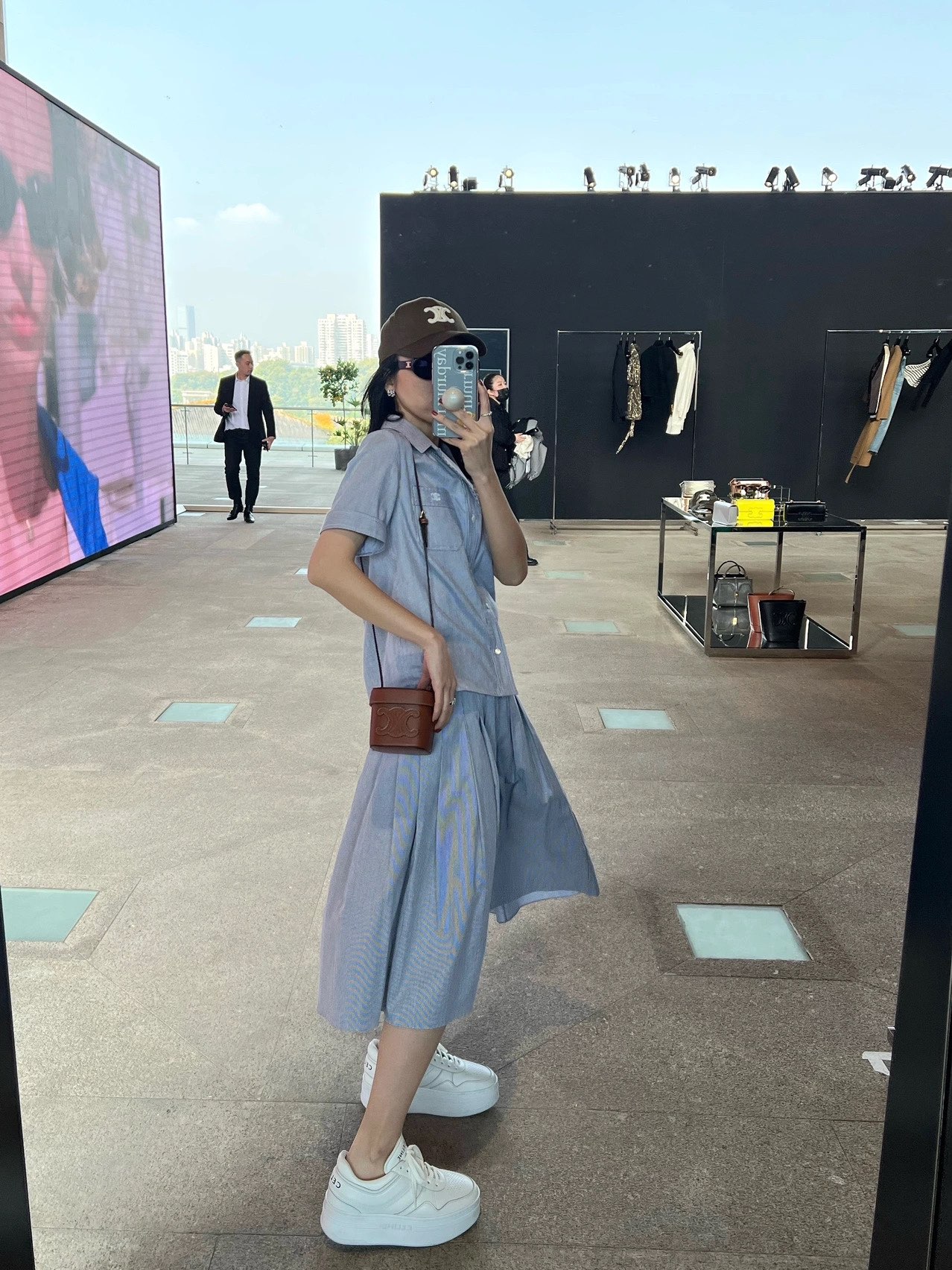 CELINE SMALL BOX CUIR TRIOMPHE 11CM BAG 199263焦糖色