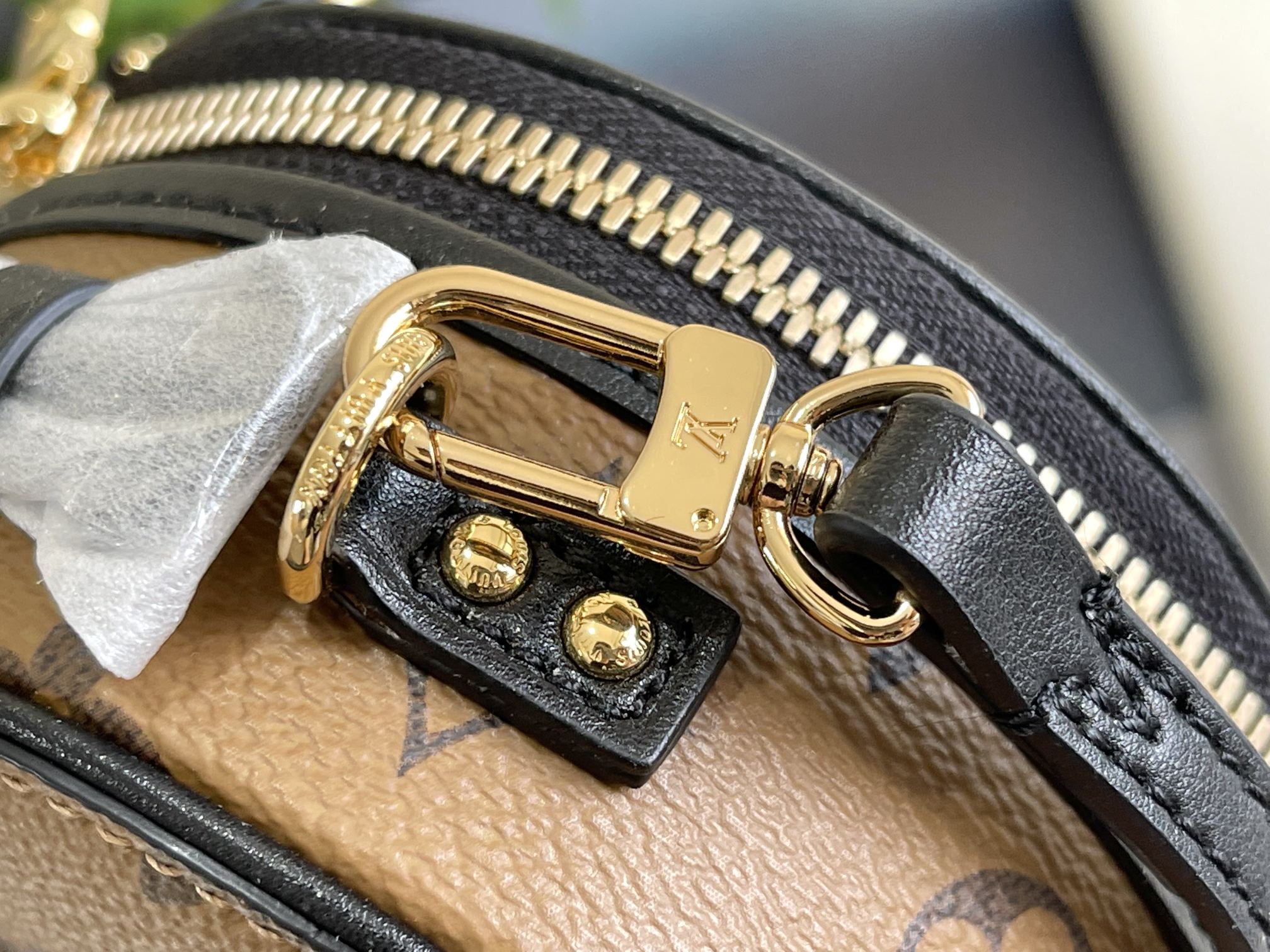 Louis Vuitton Haute Couture Classic Luxury Handbag Shoulder Crossbody 6