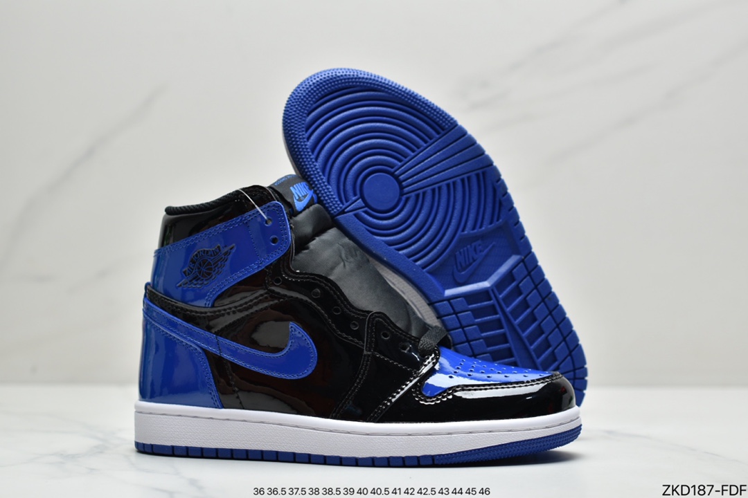 Air Jordan 1 High OG ”Dark Marina Blue” Takahiro 555088-404