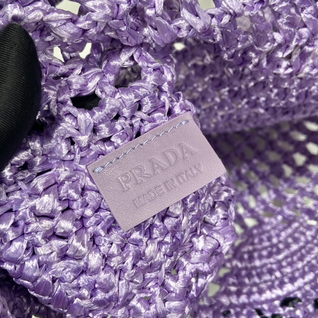 PRADA普拉达酒椰纤维托特包1BG393