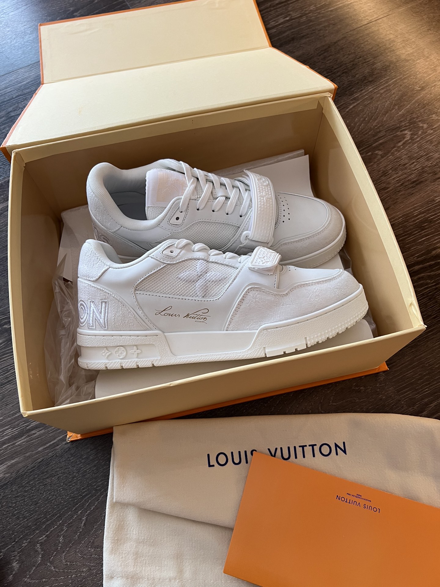 7 Star Collection
 Louis Vuitton Shoes Sneakers Unisex PVC TPU Sweatpants