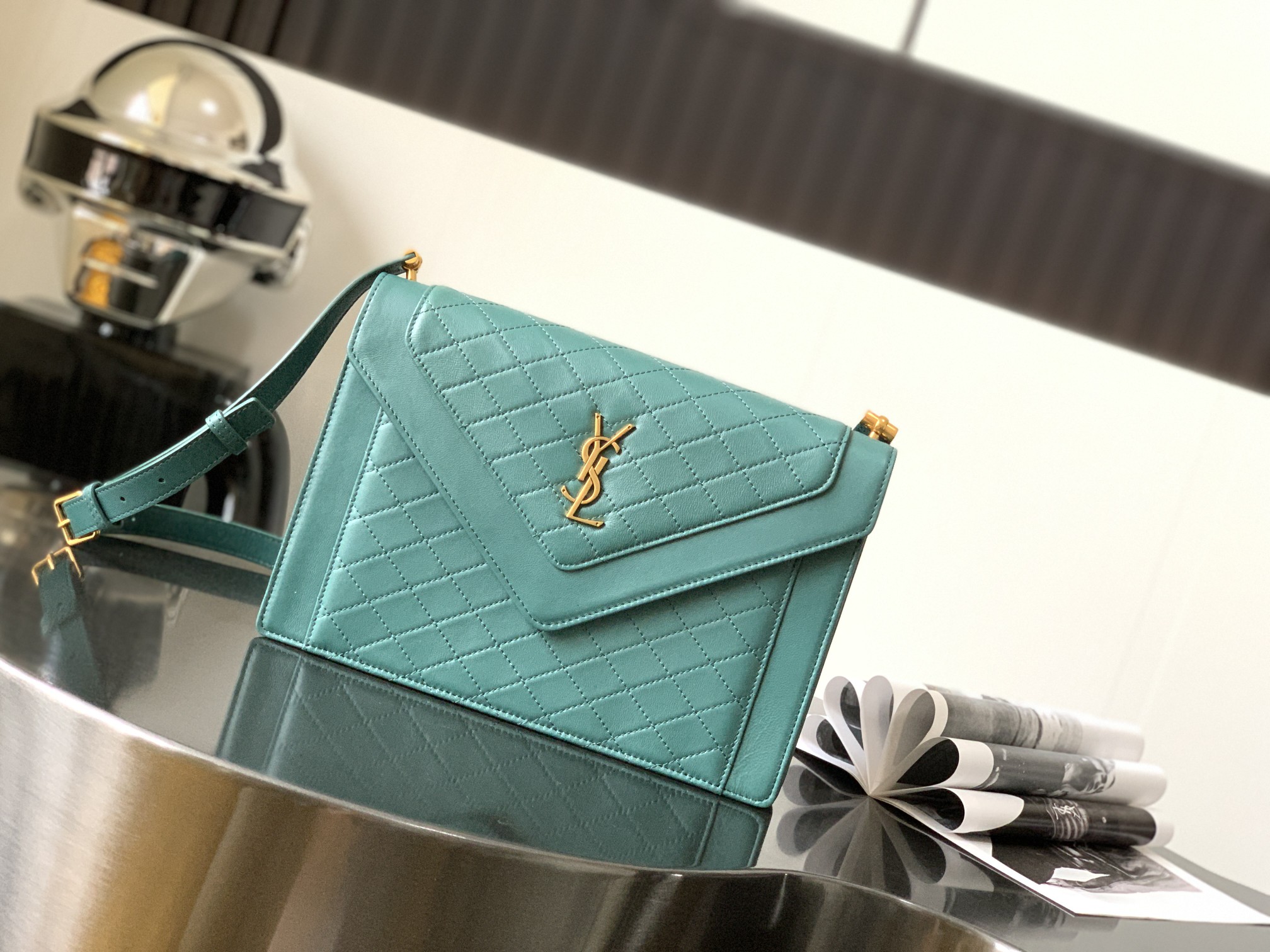Lambskin Square Diamond Quilted Magnetic Snap Flap Bag