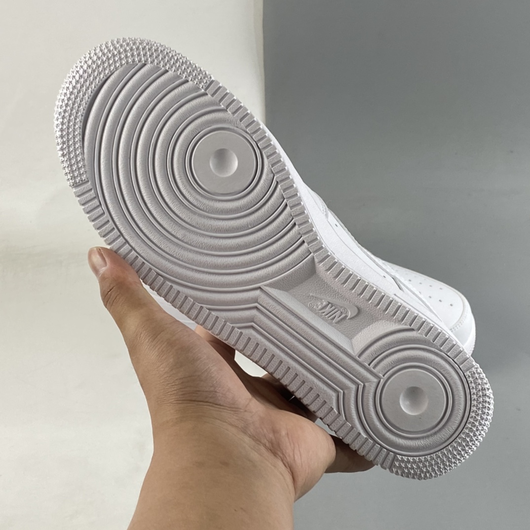 P160 Nike Air Force 1’07 Low 紫光北极星 空军一号全白低帮休闲板鞋 CW2288-188