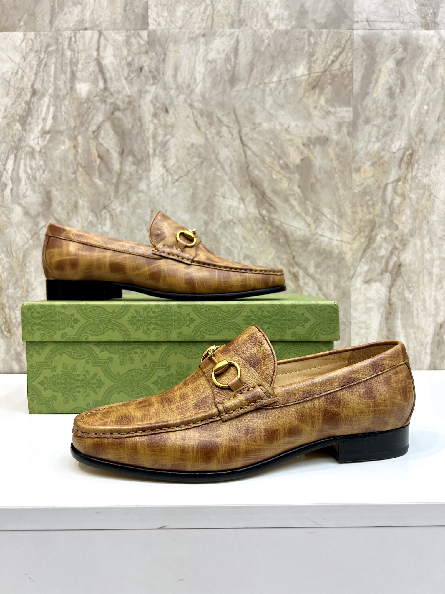 suela de cuero original P440 marca: GUCCI (Gucci) código estándar: código de los hombres 38/44 (45/4