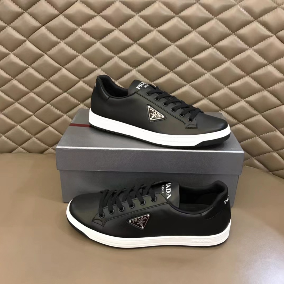 Prada Men's Leather Sneakers - High-Quality, Comfortable, and Stylish 4 i1651825690 8570 2
