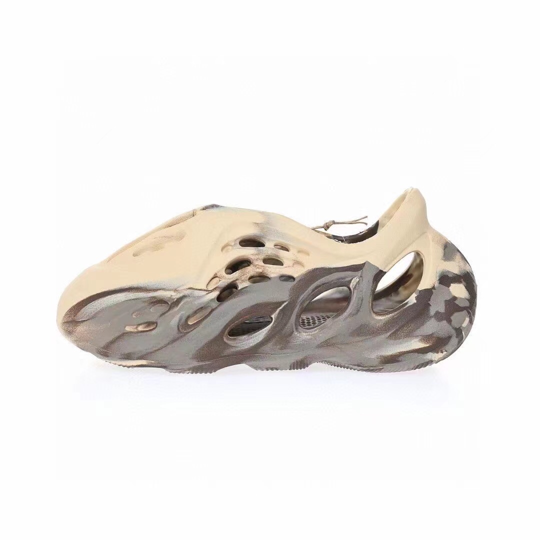 Adidas Yeezy Foam Runner Slide\