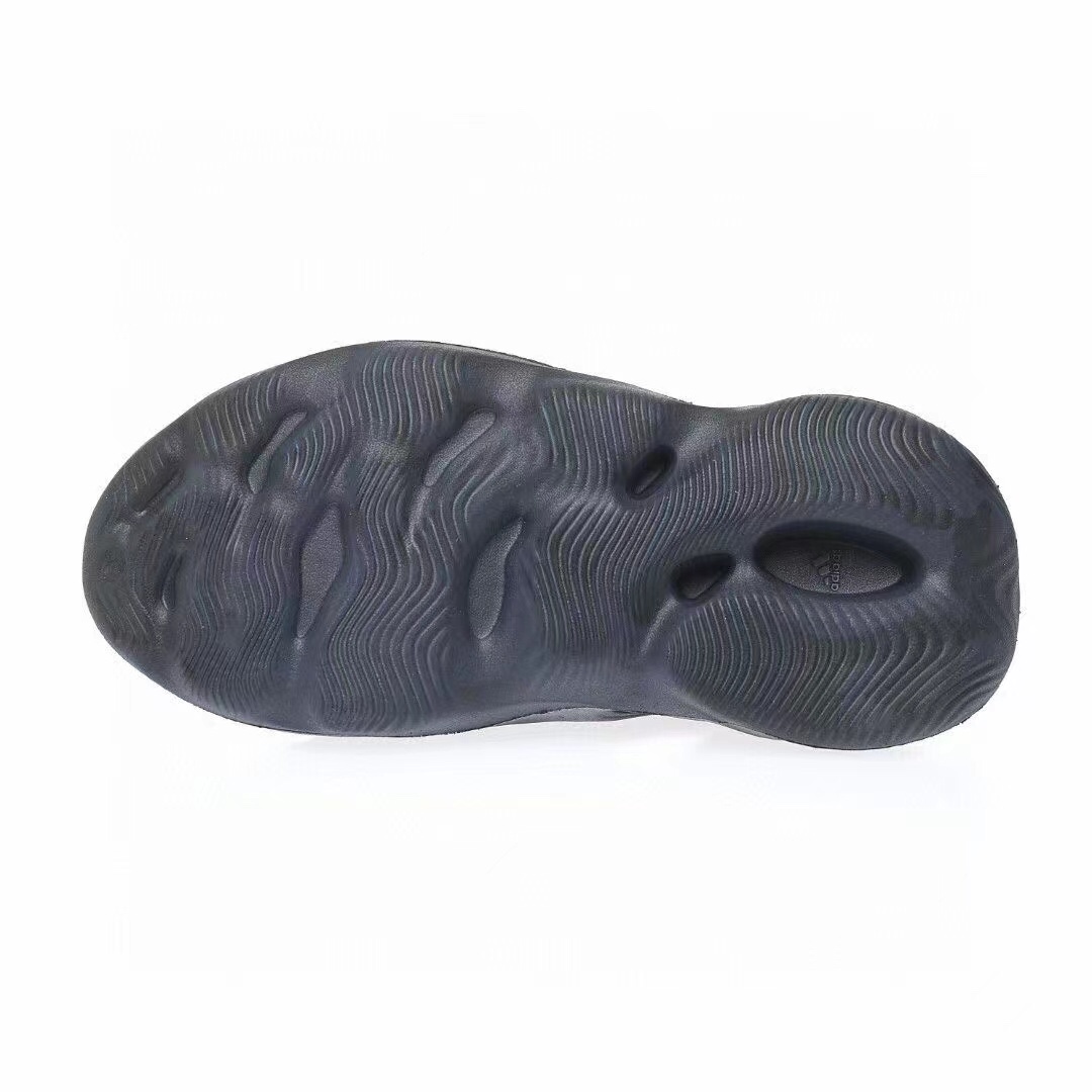 图片[5]-Adidas Yeezy Foam Runner Slide\”Stone Saget\”椰子童鞋户外风格包头运动沙滩凉拖防滑洞洞跑步凉鞋矿物午夜蓝GX8506 尺码：28码=10K 29码=11K 31码=12K 32码=13K 33=1Y-选品中心