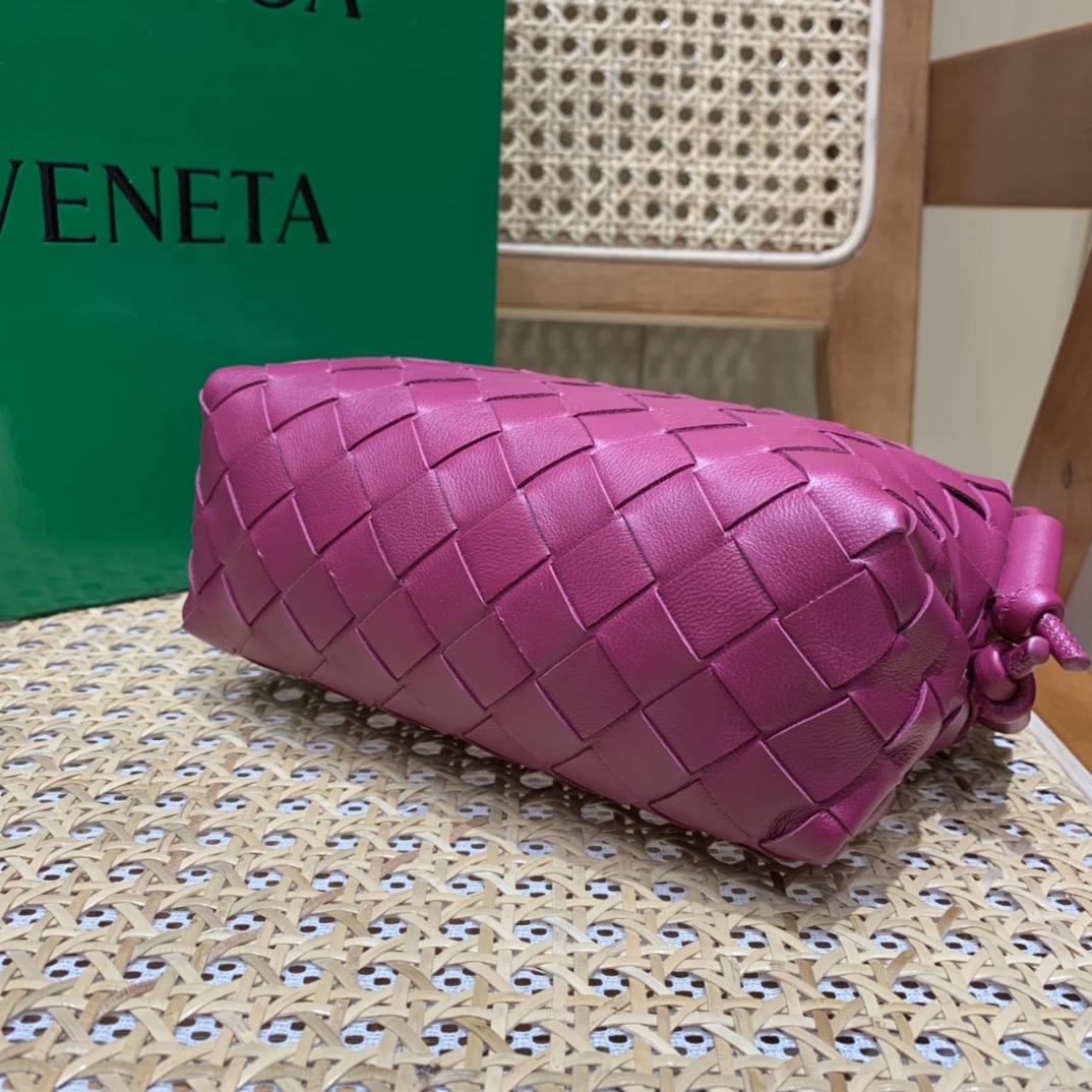 Bottega Veneta LOOP 编织小方包 666683朱砂红