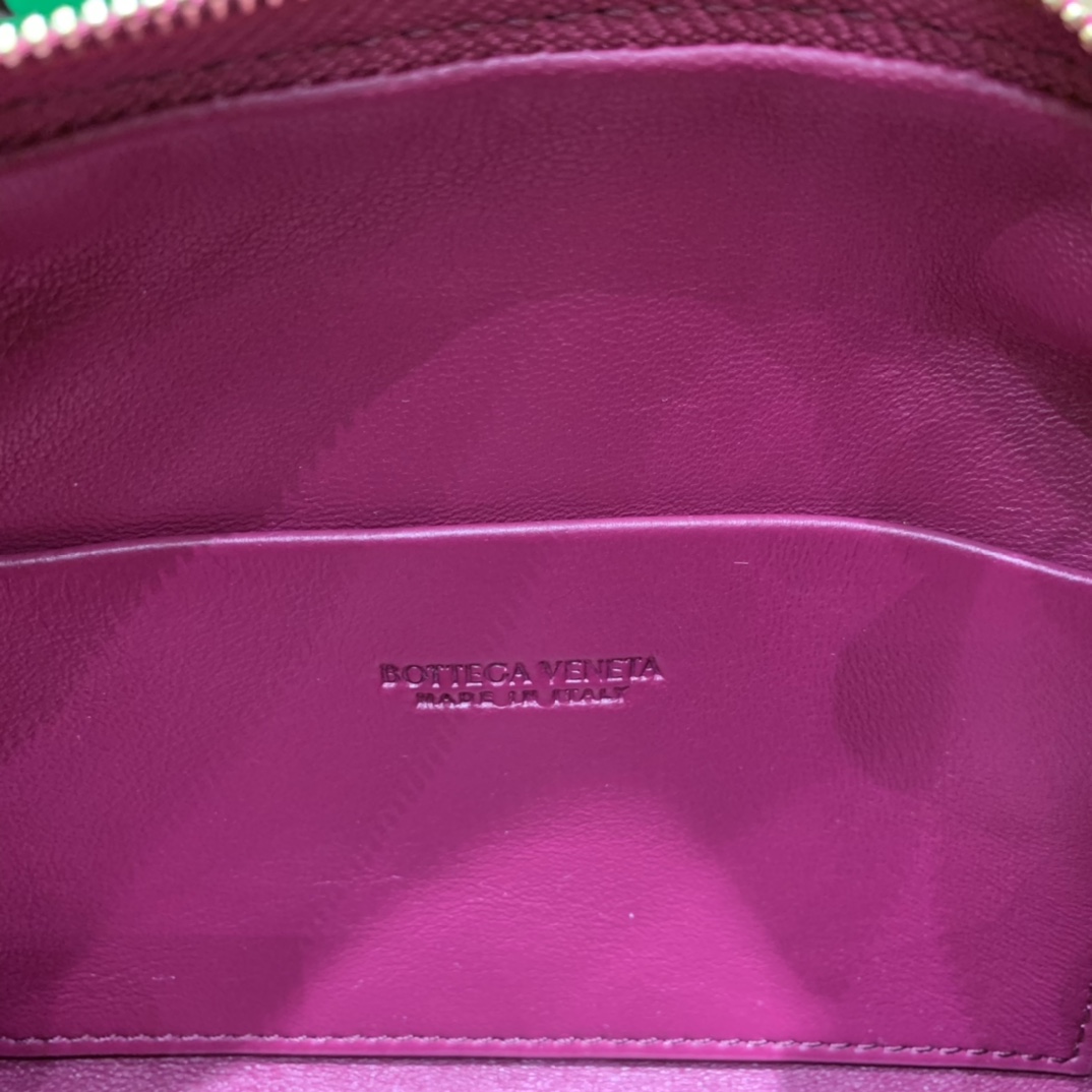 Bottega Veneta LOOP 编织小方包 666683朱砂红
