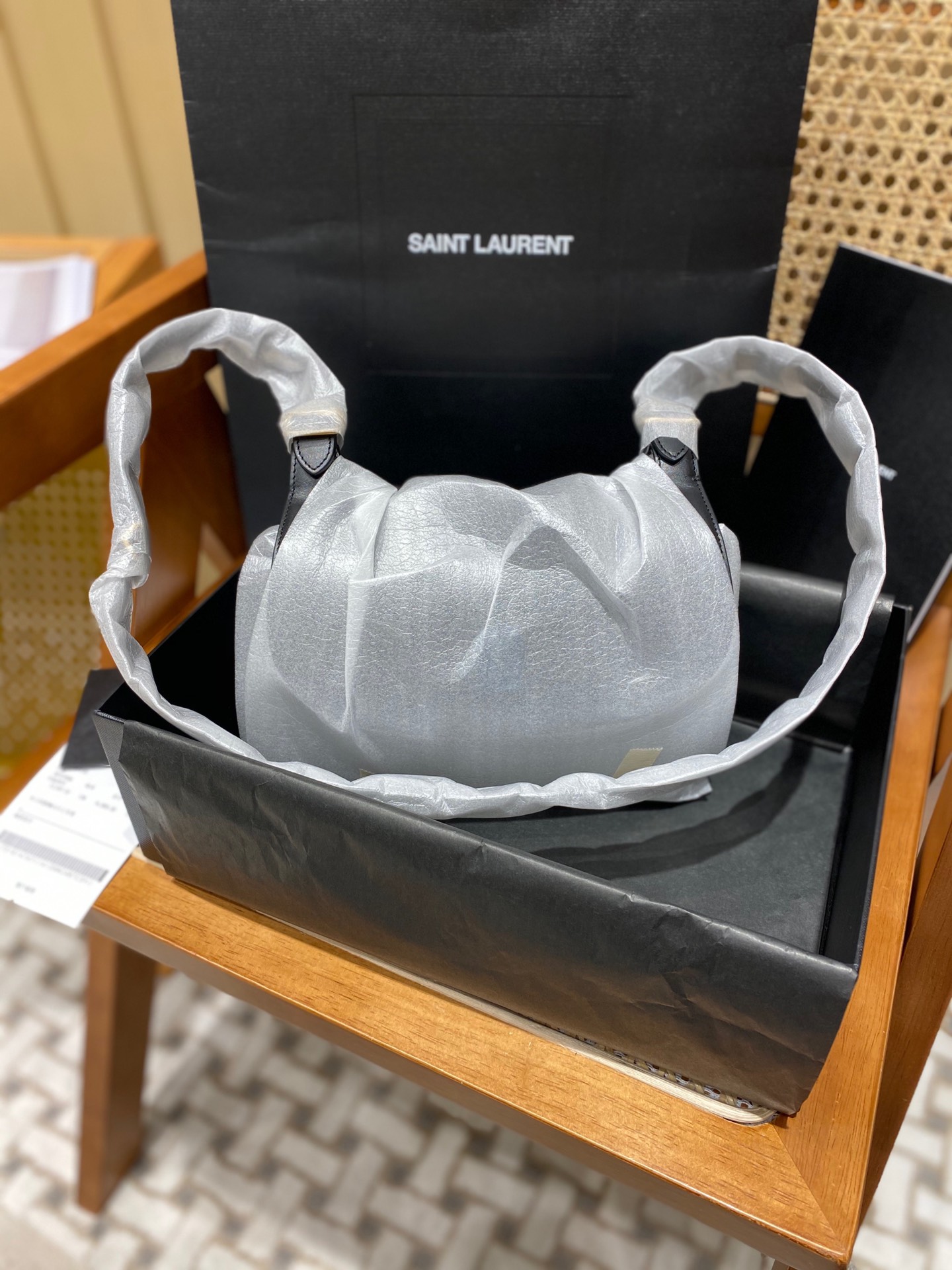 Saint laurent Ysl 𝐂𝐡𝐚𝐫𝐥𝐢𝐞 2022春夏最新款肩背斜挎包684742