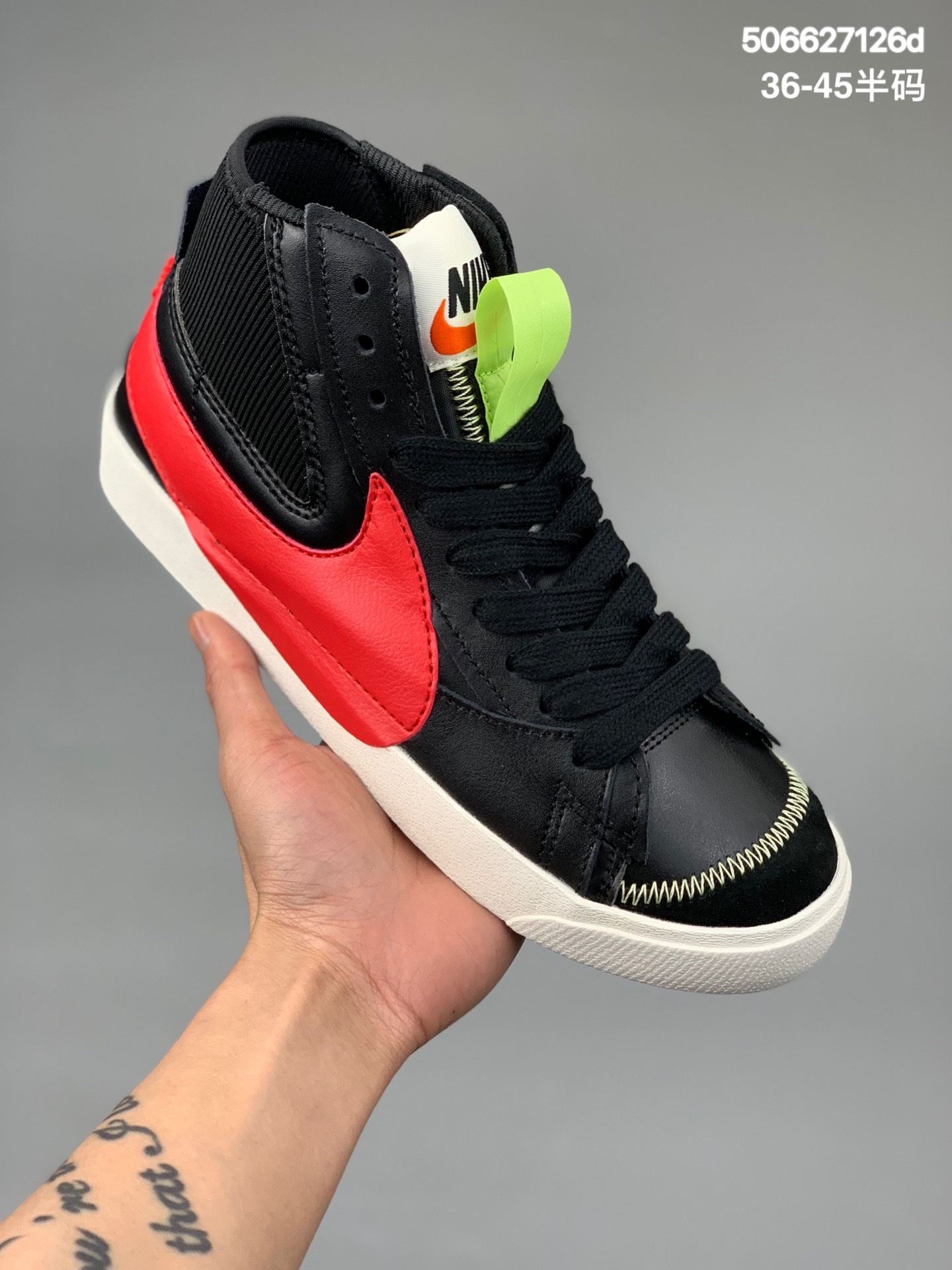 
真标Nike Blazer Low ’1977 Jumbo 经典开拓者低帮百搭休闲运动板鞋，采用环保材料的大底 独特的鞋面连者鞋底印刷，演绎出了这个配色的独特风格，眼前的新设计选用皮质。配出当下流行元素。呈现属于现代潮流的美感。

货号：DD3111
尺码：36 36.5 37 38 38.5 39 40 40.5 41 42 42.5 43 44 45
编码：506627126d