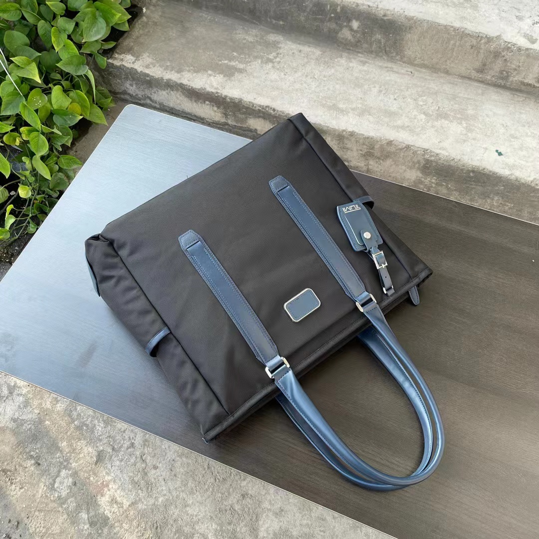 여행가방 134359 가방 Bag 썸네일 이미지