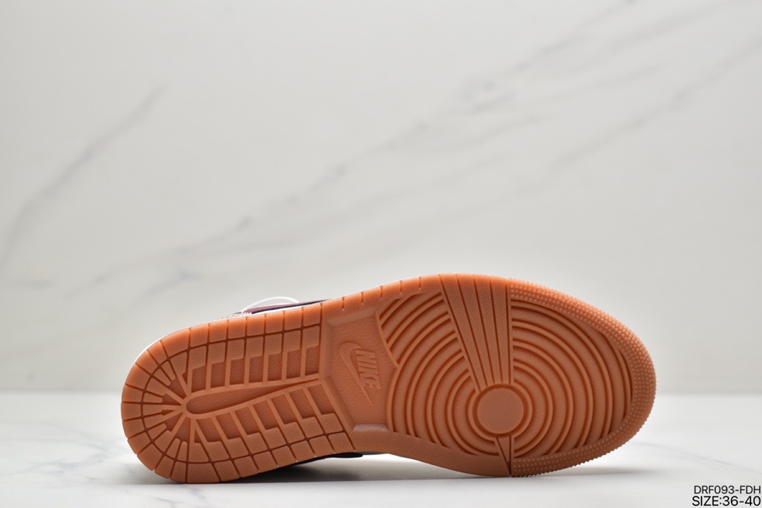 115 乔丹Air Jordan 1 Mid ” Neutral ” 胭脂紫红 拼接红豆奶茶 AJ1低帮篮球鞋 DO7440-821