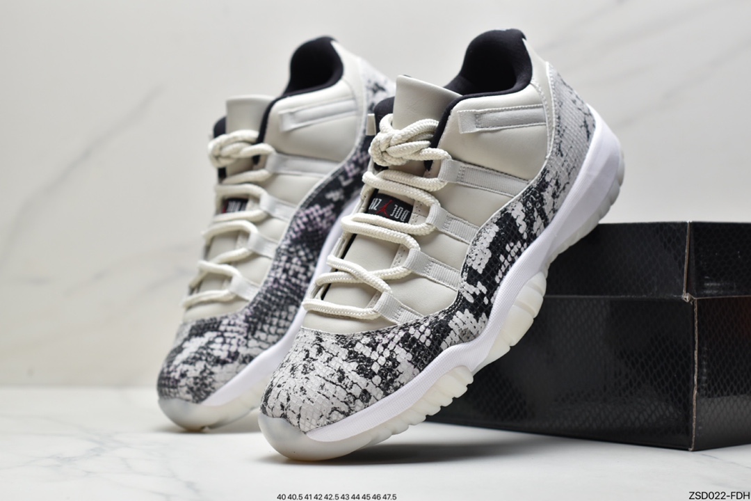 320 Air Jordan 11 low 白蛇鞋身采用黑白蛇纹CD6846-002