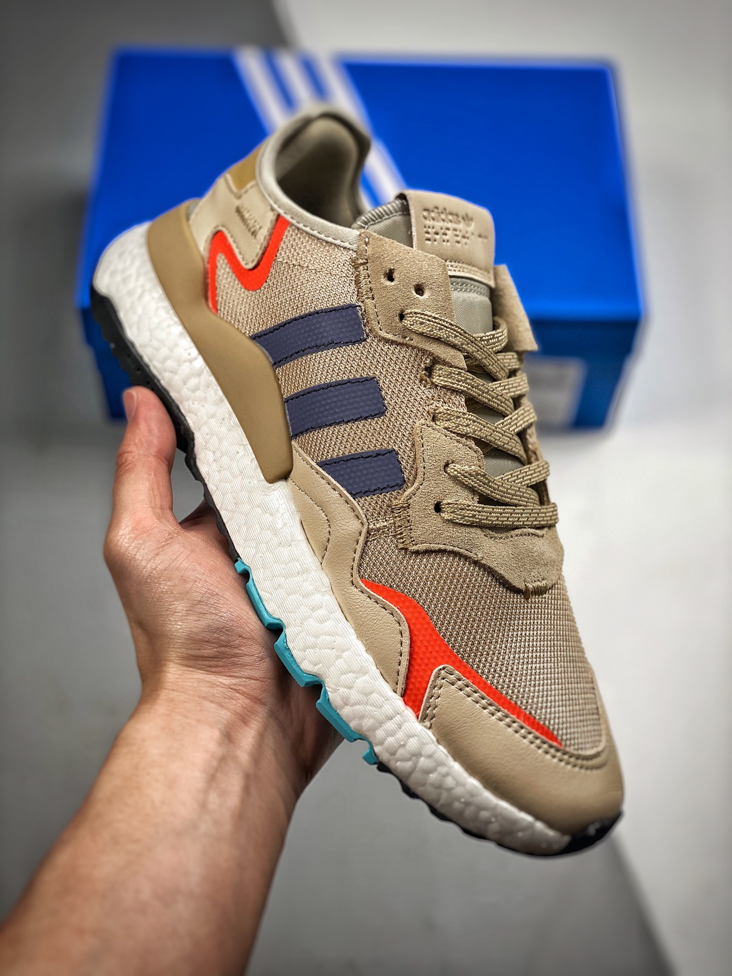 -2 Adidas/Adidas Nite Jogger Trébol Corredor nocturno Zapatillas de running retro Material original de fábrica Suela or…