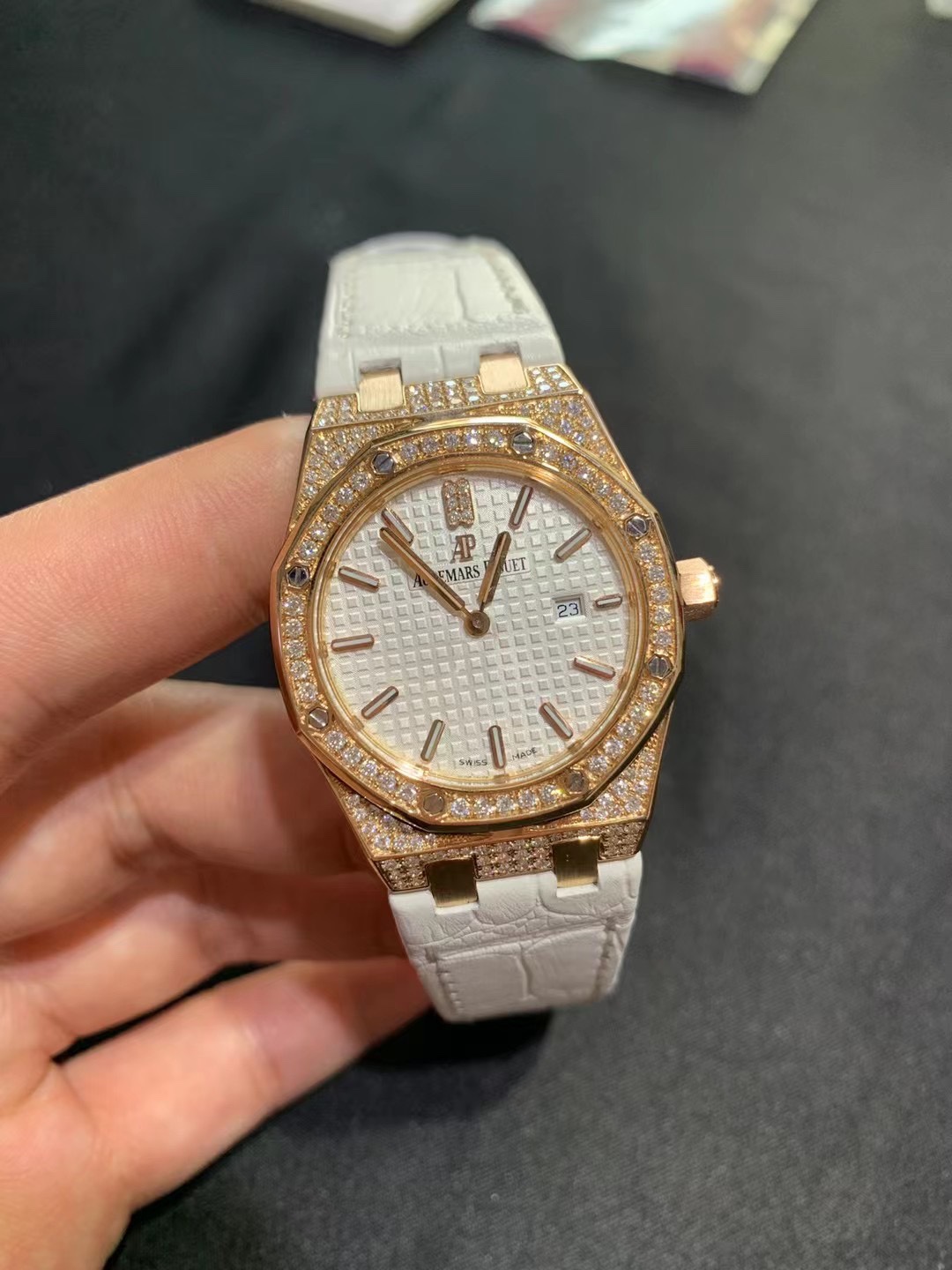 Audemars Piguet 爱彼皇家橡树系列 女款