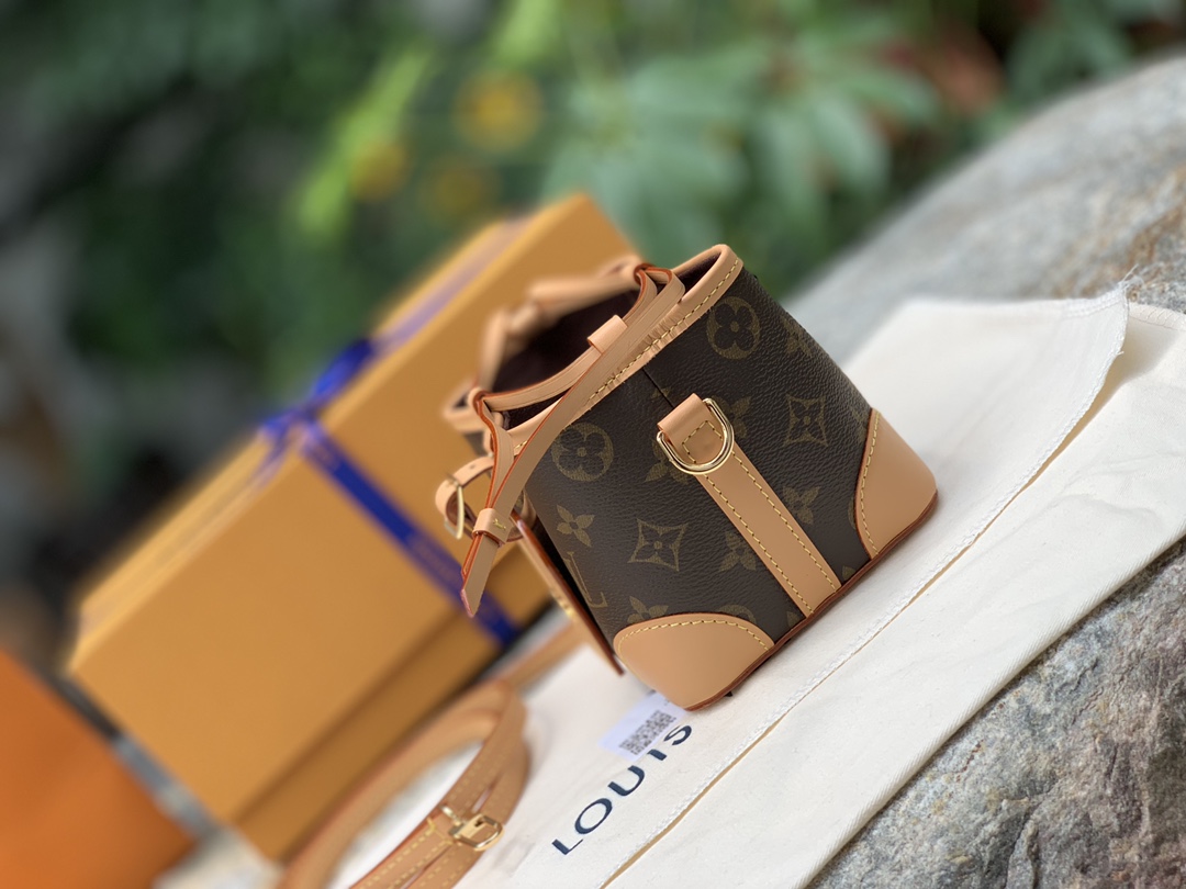 🌼 m57099尺寸11.5 x 12 x 11.5 cm原厂渠道货，货真价实，原厂原料，就是代购们心心