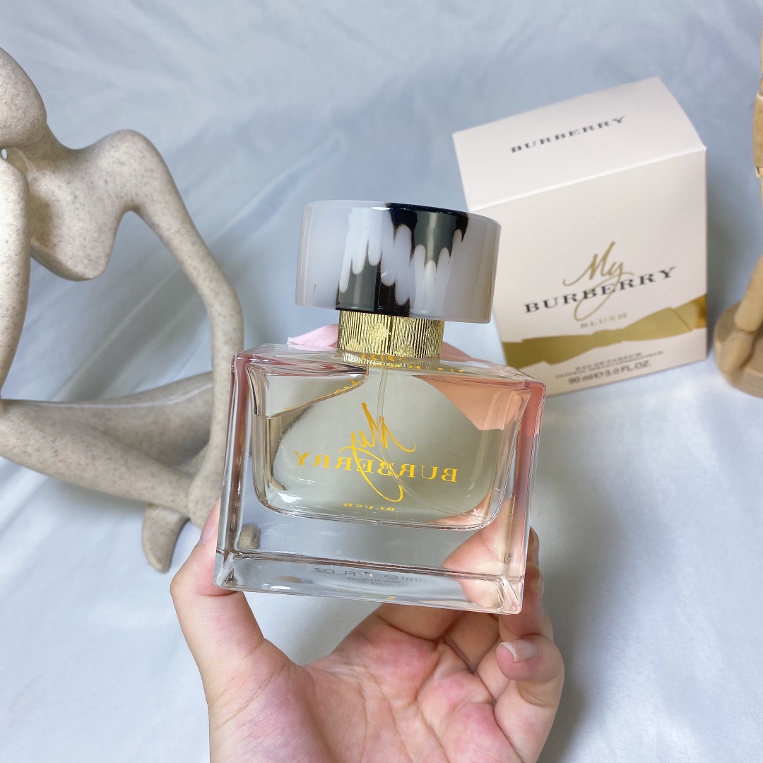 Burberry My Burberry Blush Eau de Parfum 90ml - Floral Fragrance for Women 5 i1651902569 460 3