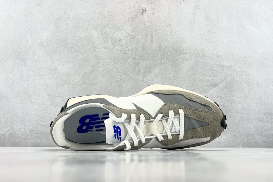 总裁特价 
公司级 New Balance 437 元祖灰

货号：MS327LAB
尺码：36 37 