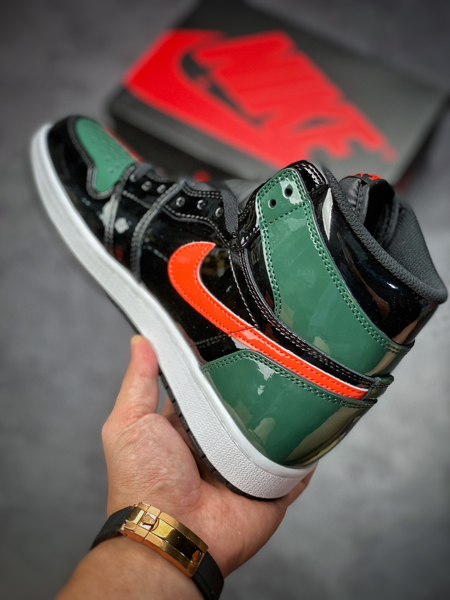 300 Air Jordan 1 黑绿橙 漆皮 纯原大厂出品AV3905-038