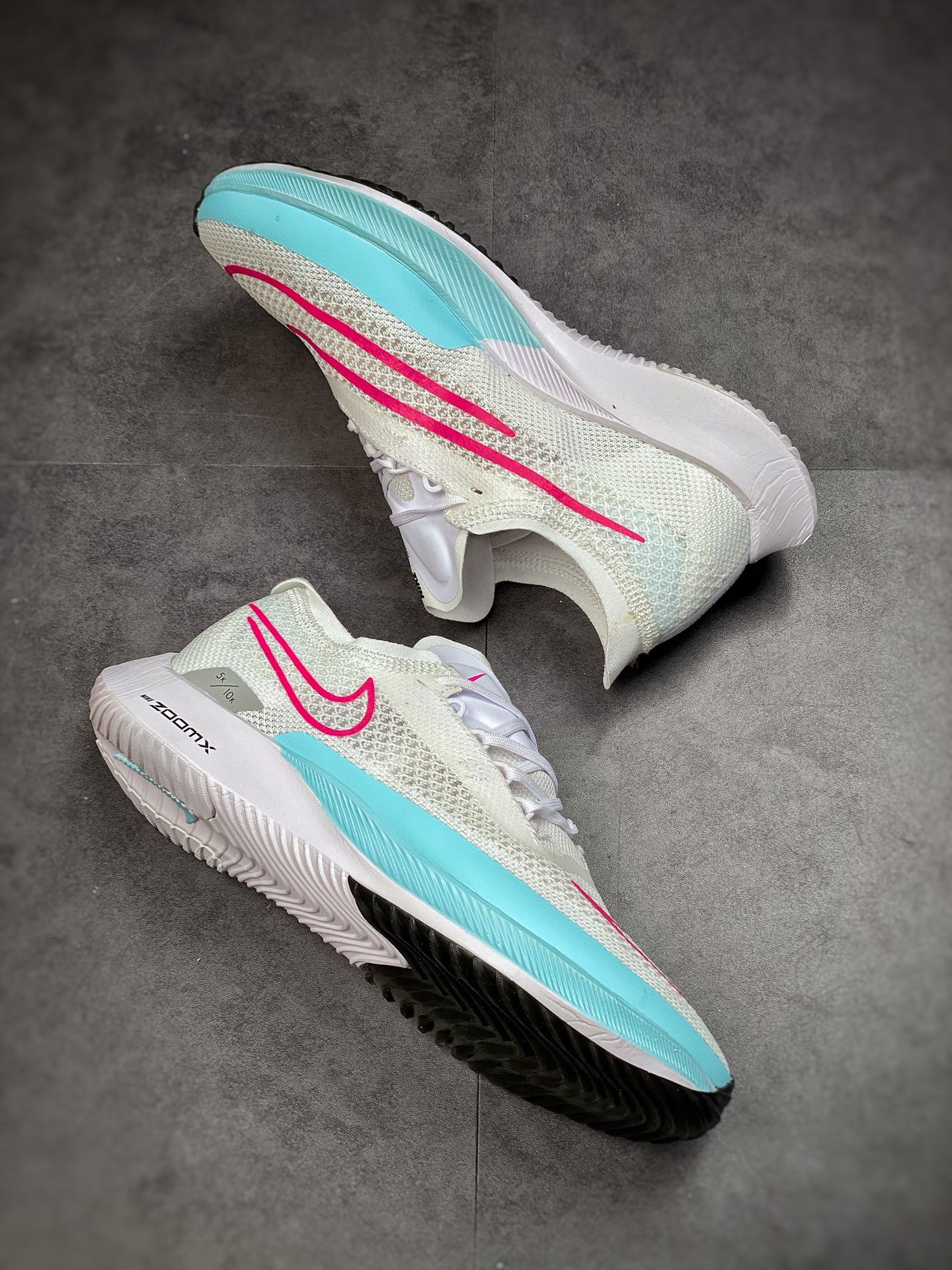 160 Nike ZoomX streakfly Proto 低帮跑鞋白蓝粉 DH9275-110