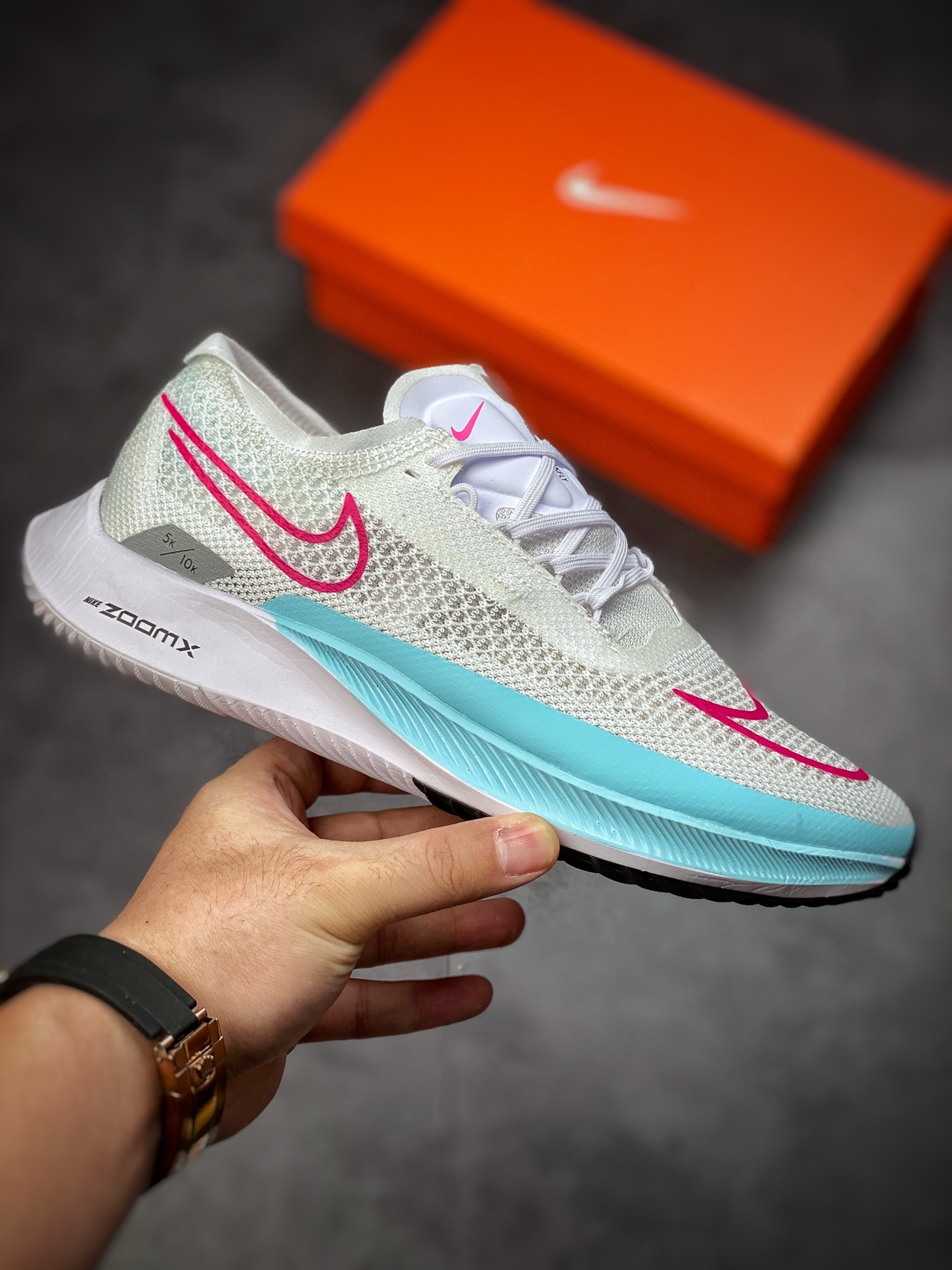 160 Nike ZoomX streakfly Proto 低帮跑鞋白蓝粉 DH9275-110