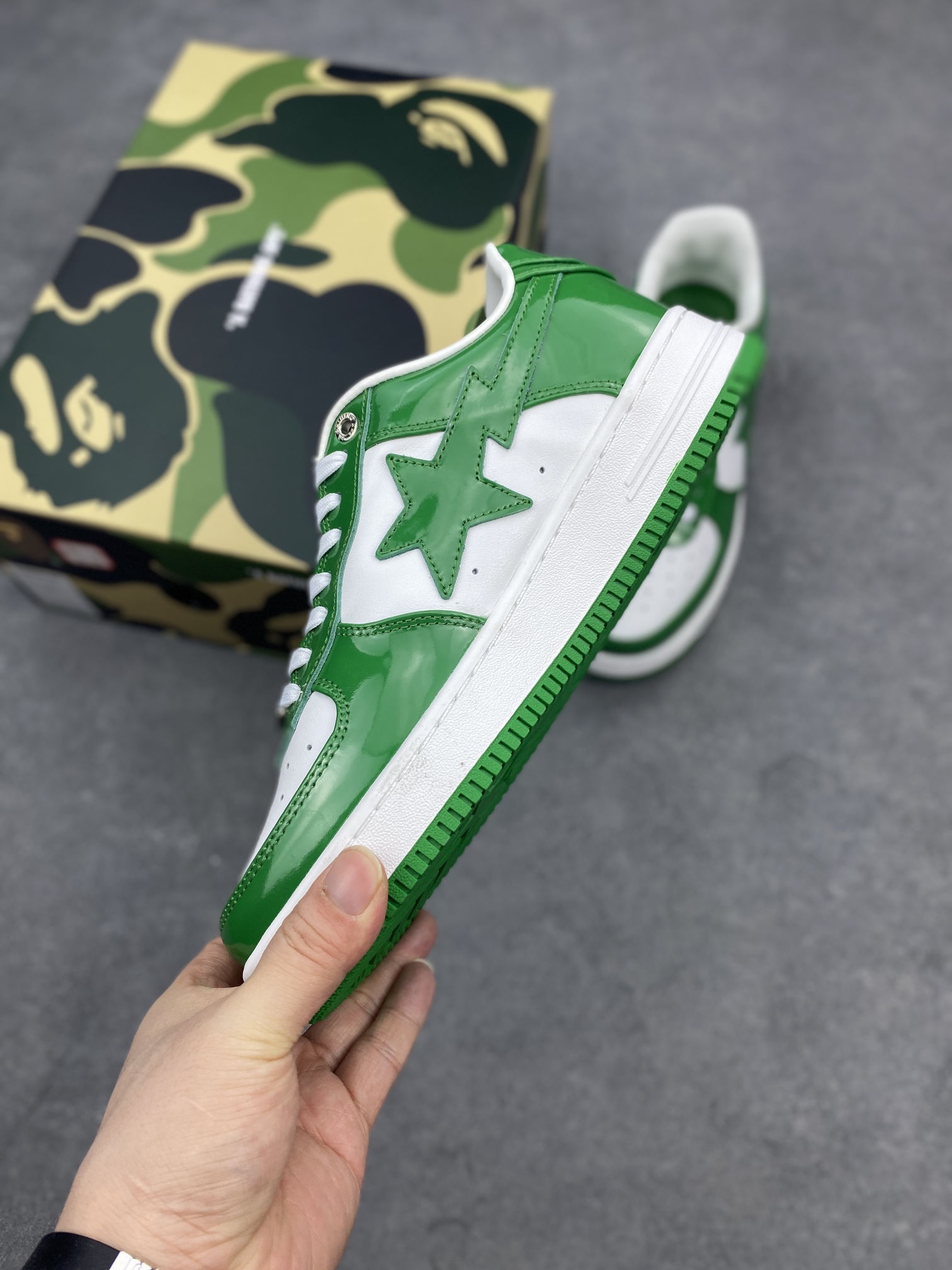 BAPE Sk8 Sta Green & White Low-Top Sneakers - Classic Street Style 4 i1651912497 3511 2