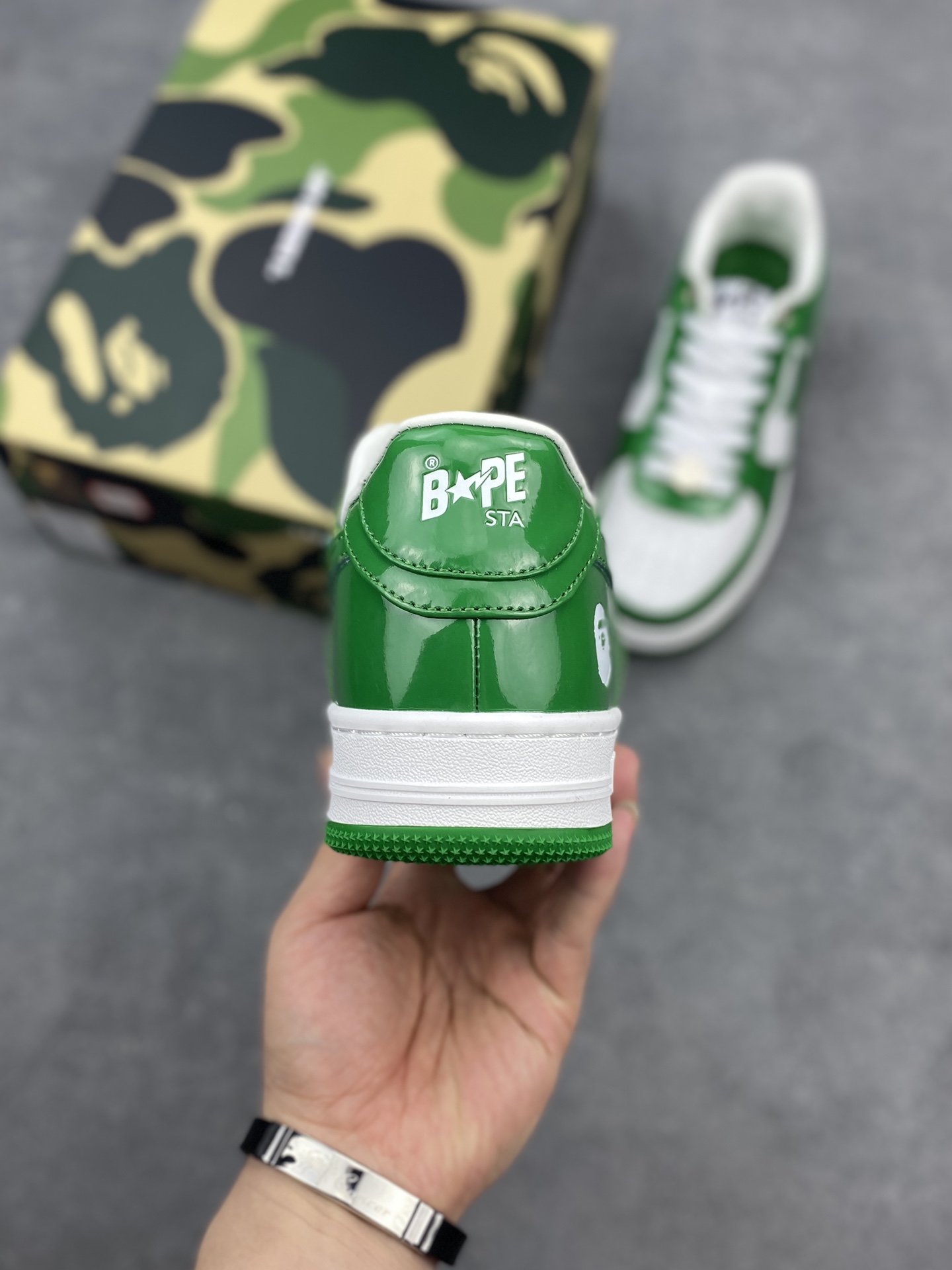 BAPE Sk8 Sta Green & White Low-Top Sneakers - Classic Street Style 5 i1651912497 487 3