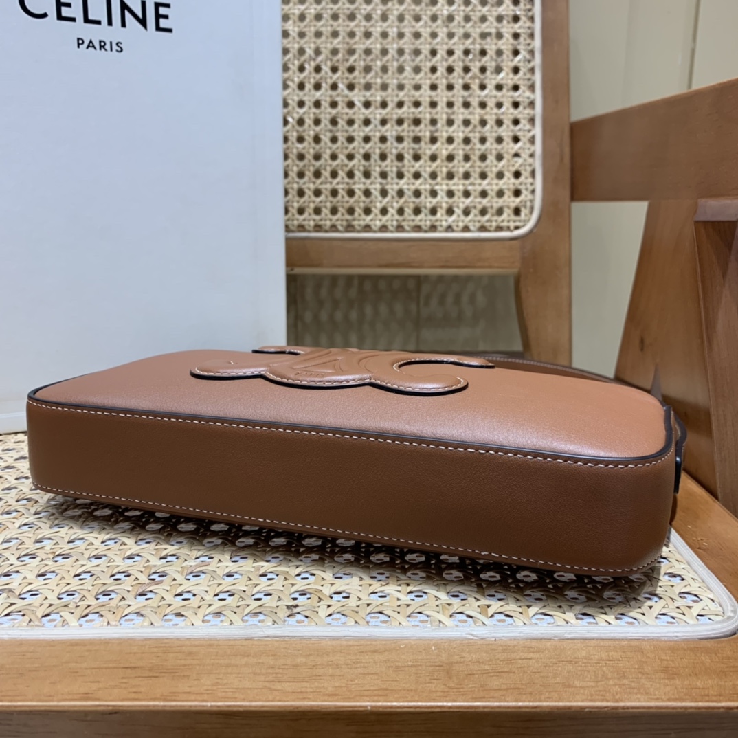 CELINE CAMERA SHOULDER 26CM BAG 199183焦糖色