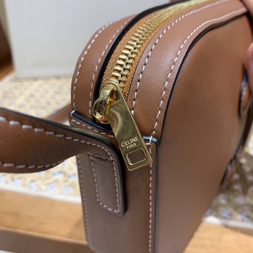 CELINE CAMERA SHOULDER 26CM BAG 199183焦糖色