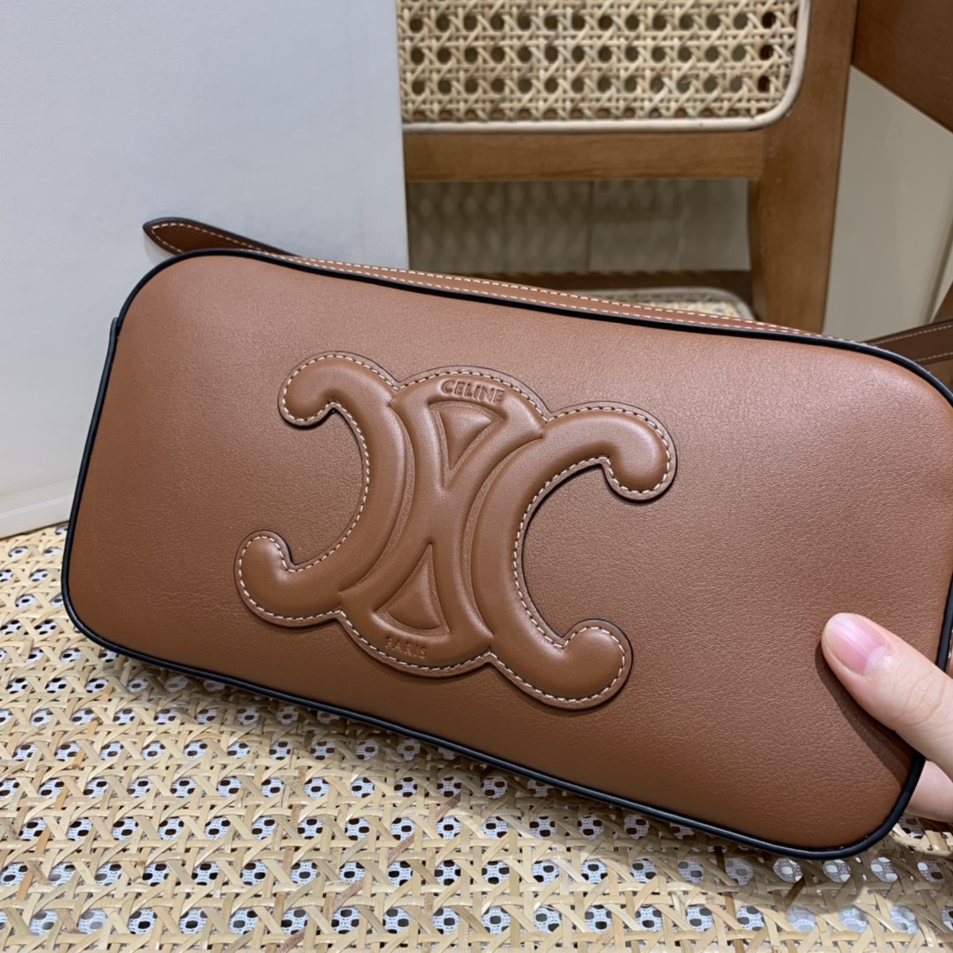 CELINE CAMERA SHOULDER 26CM BAG 199183焦糖色