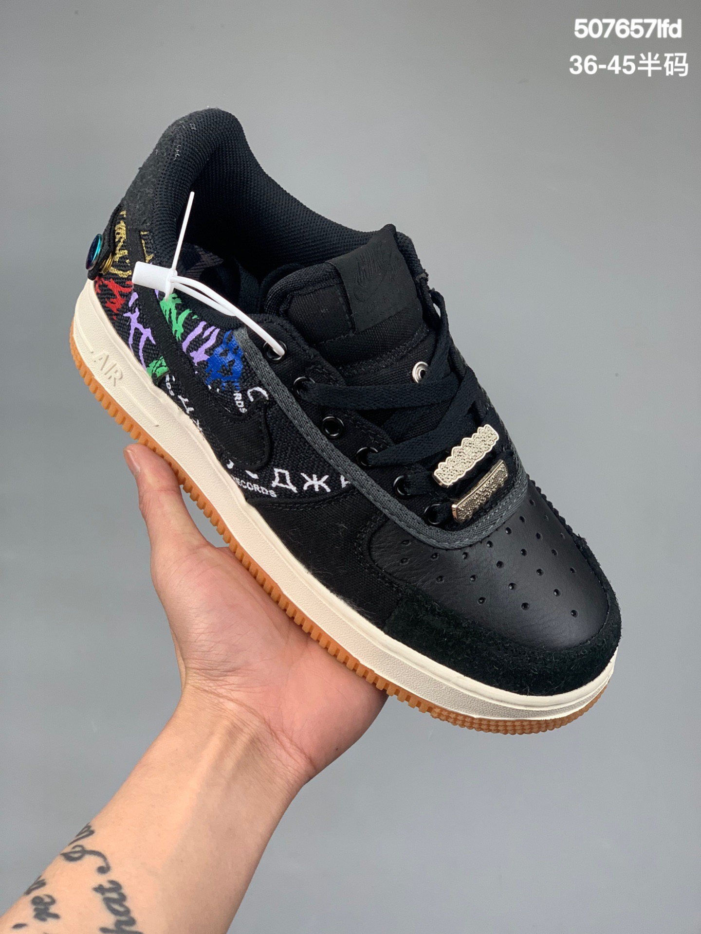 
鬼脸联名 Travis Scott X Nike Air Force 1 Low Zipper