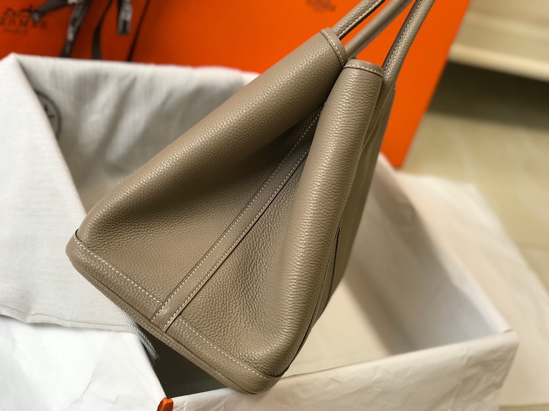 Hermès Garden Party 30 Handbag, Dove Grey Leather Tote, New Arrival 4 i1651938565 4540 2