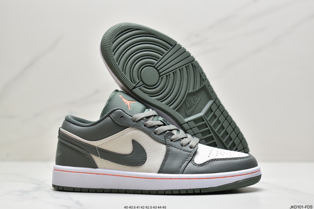 160 Air Jordan 1 Low AJ1乔1低帮休闲板鞋 554723