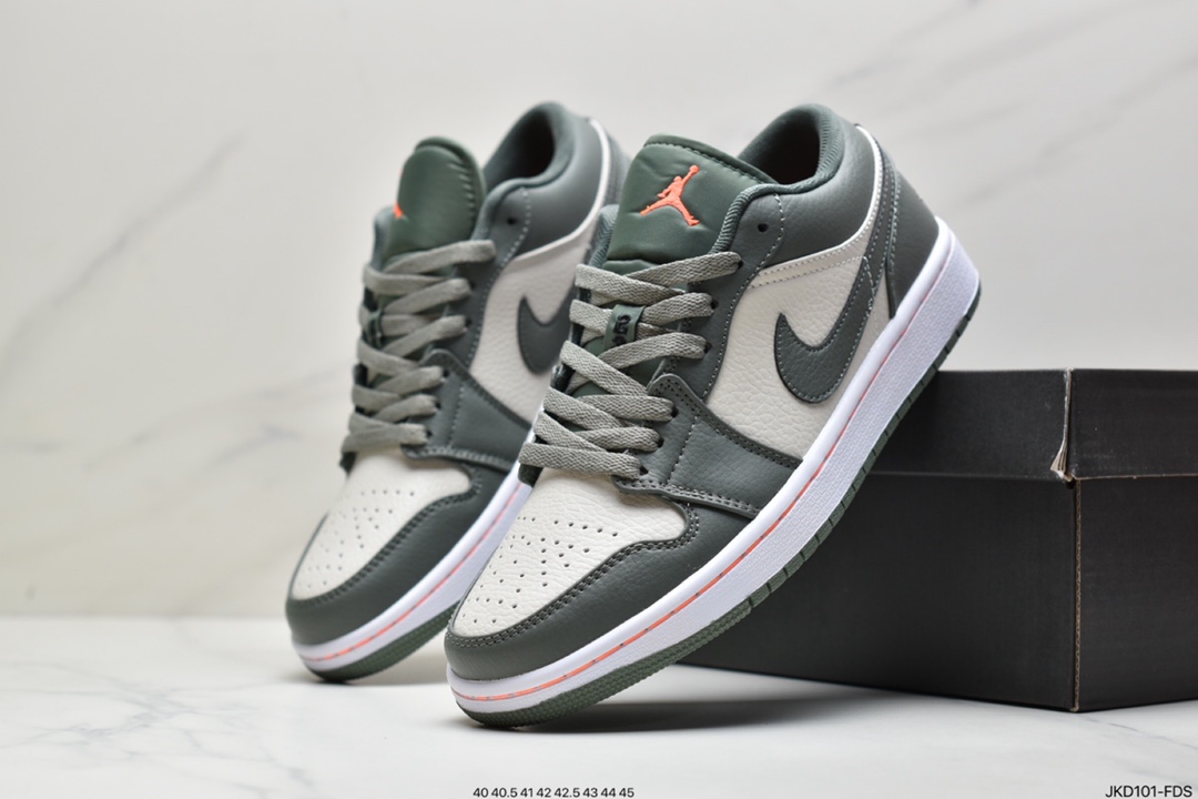 160 Air Jordan 1 Low AJ1乔1低帮休闲板鞋 554723