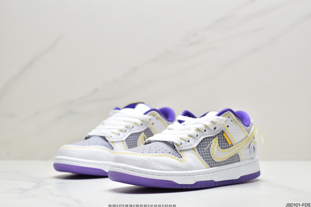 200 Union LA x Nike SB Dunk Low 重磅联名全新的Union x Nike Dunk Low鞋身DJ9649-401