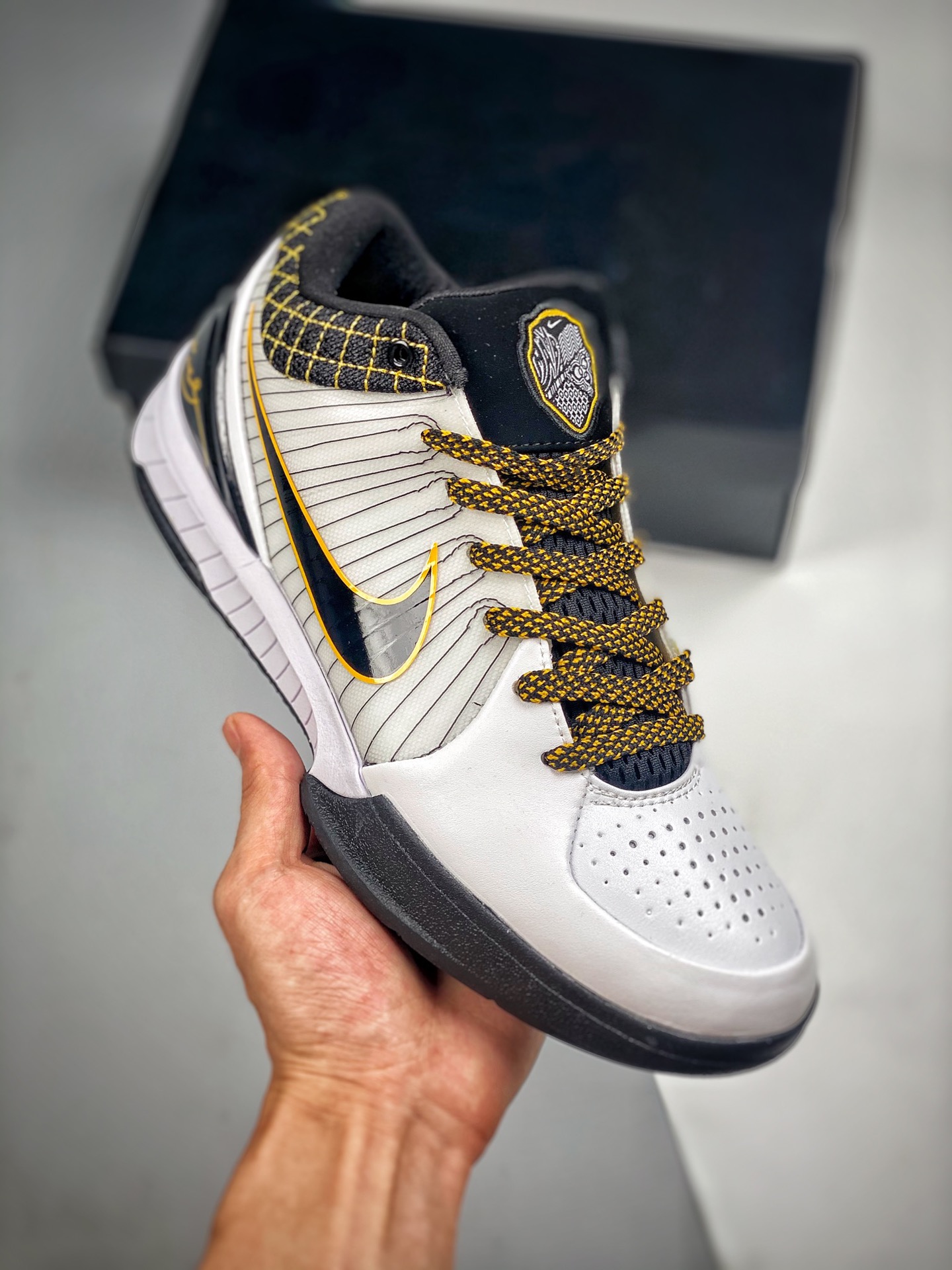 -4 NK Kobe 4 Protro X UNDEFEATED, colaboración importante, Kobe 4, obra de sentimiento 💯, el control de cali…