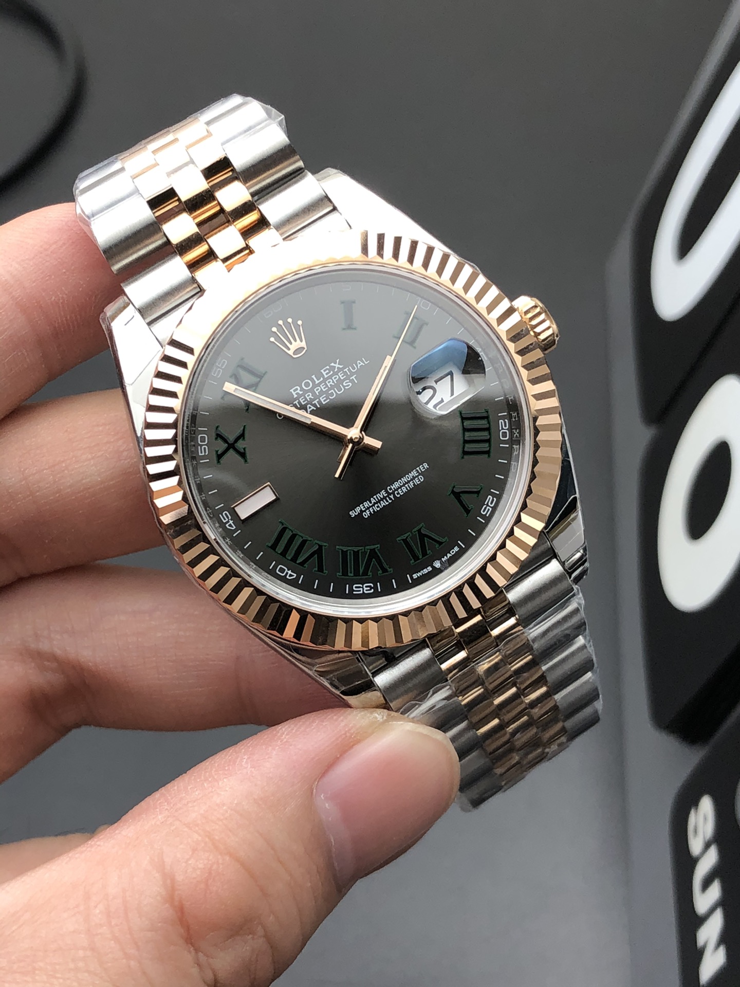 Rolex 42 36间金绿箩