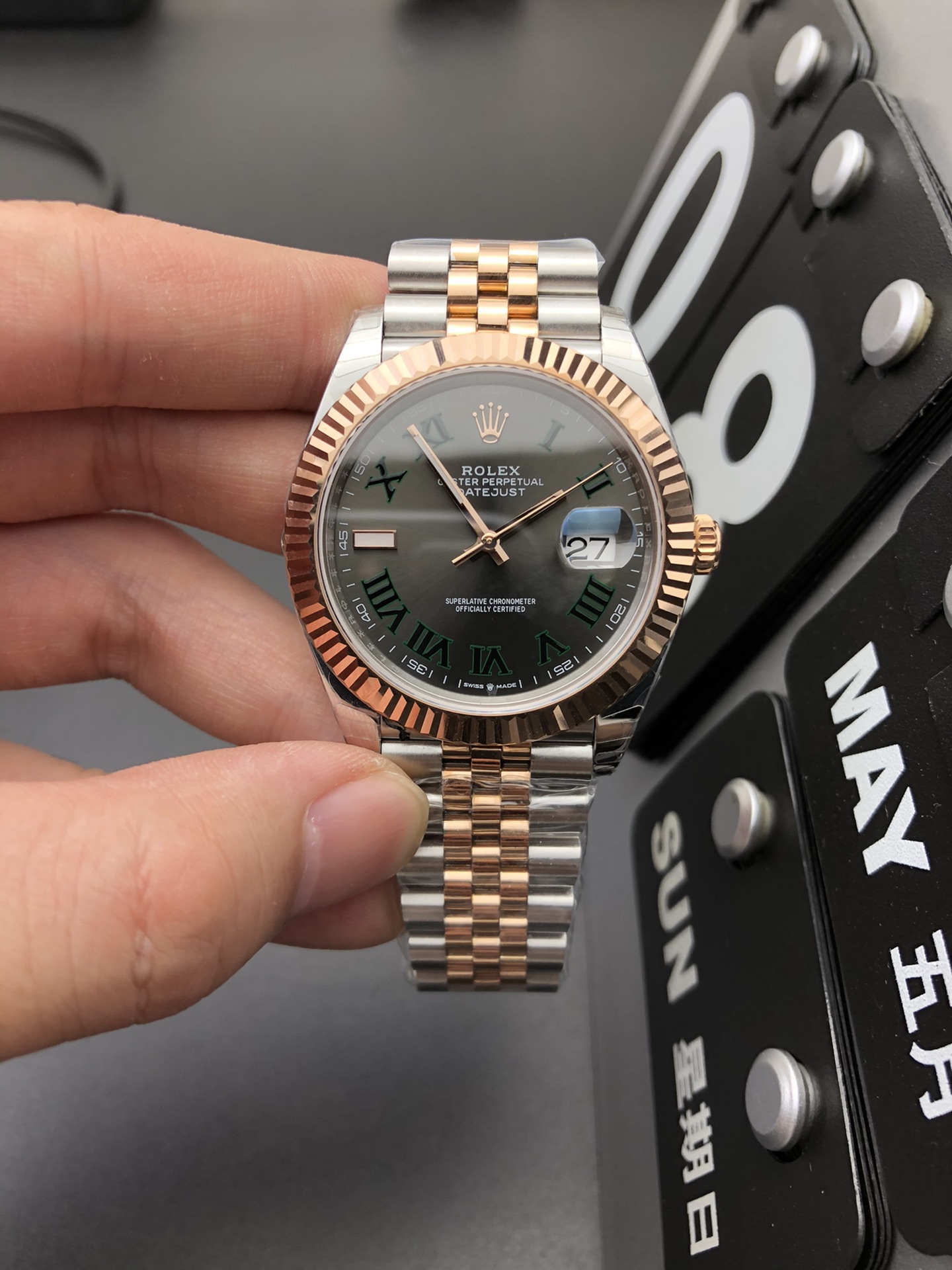 Rolex 42 36间金绿箩