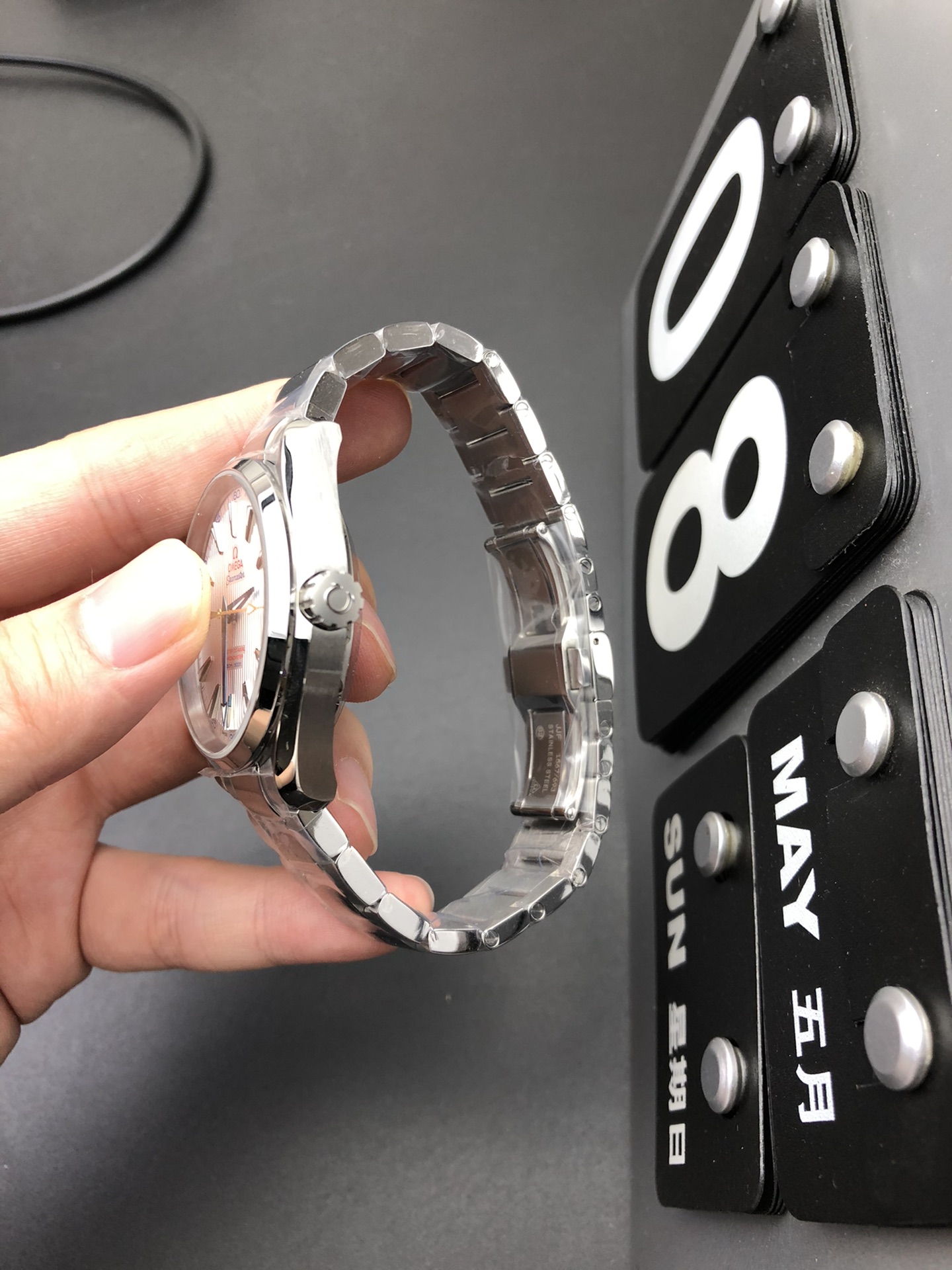 Omega 海马150金针队长