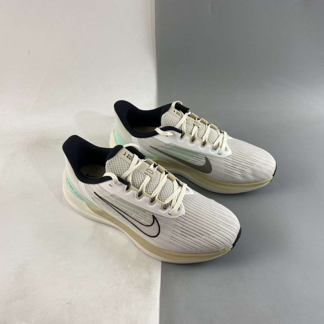 P190 Nike Zoom Winflo 9 登月新款运动休闲缓震跑步鞋 DV9121-011