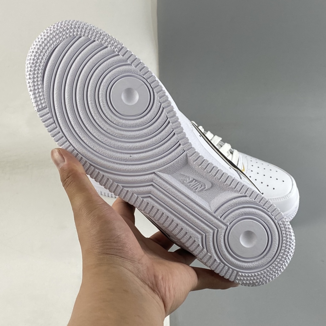 150 Nike Air Force 1’07 Low 空军一号低帮休闲板鞋 DA8481-100